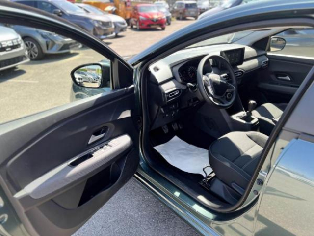 DACIA SANDERO EXPRESSION 1.0 ECO-G 100cv + Climatisation automatique + Sieges AV Chauffants + NEUF 0KM