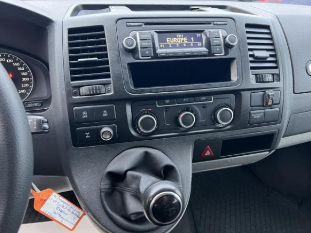 VOLKSWAGEN TRANSPORTER 4MOTION L2 3.0T 2.0TDI 140cv DOUBLE CABINE + Grue Hiab T-CLX 013 + TVA RECUPERABLE