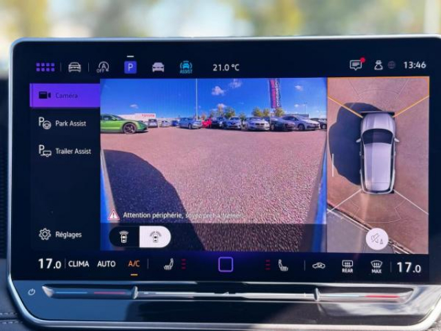 VOLKSWAGEN TIGUAN Life 2.0 TDI 150cv DSG7 + Pack Hiver + Attelage Elec + Camera 360 + Alarme + Ja18