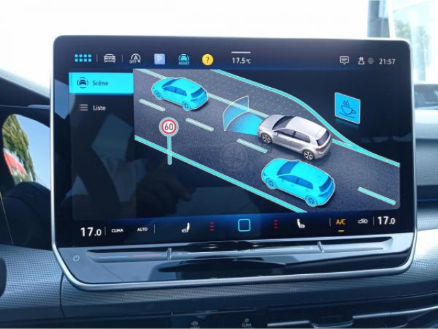 VOLKSWAGEN GOLF Phase 2 Style 1.5 eTSI 116cv DSG7 8.5 + LED MATRIX + Jantes 18 LEEDS + Pack Hiver + NEUF 0KM