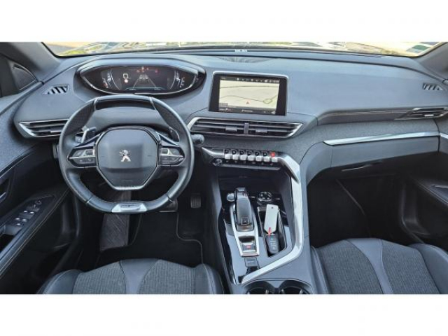 PEUGEOT 3008 GT Line 1.5 BlueHDi 130cv EAT8 + Advanced Grip Control + Pack city 2 + Pack Drive Assist