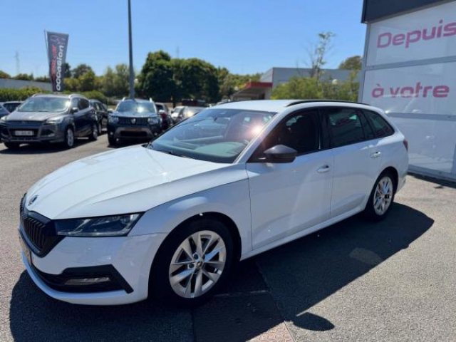 SKODA Octavia combi Style 2.0 TDI 150cv DSG7 + Attelage