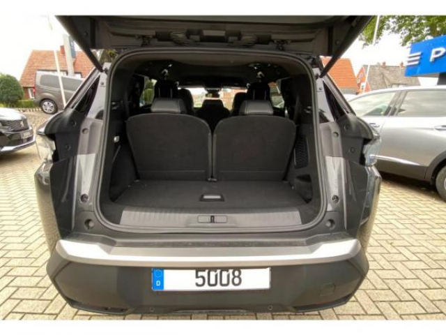 PEUGEOT 5008 GT HYBRID 145cv BVA E-DCS6 7 Places + NEUF 0KM