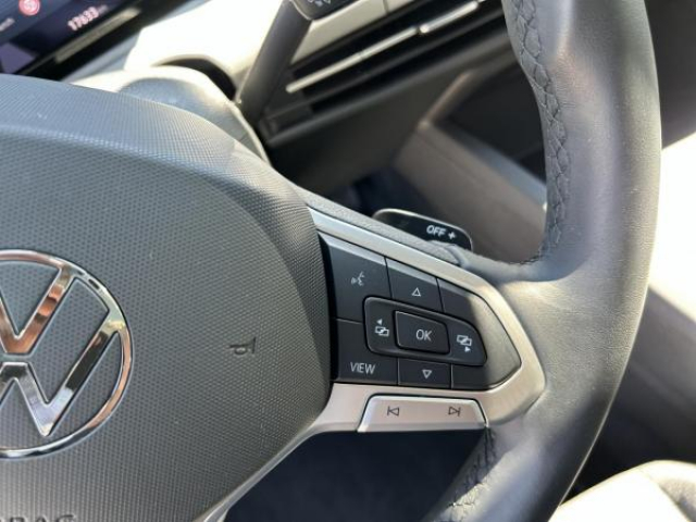 VOLKSWAGEN GOLF Life 1.0 eTSI 110cv DSG7 Inclus DISCOVER MEDIA