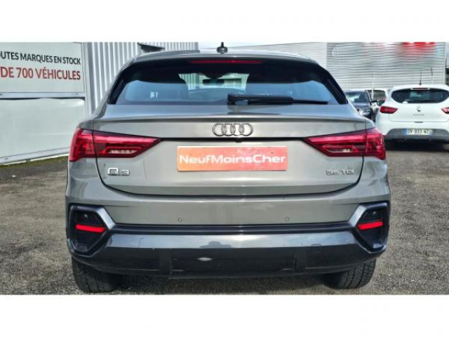 AUDI Q3 SPORTBACK Design 35 TDI 150cv S-tronic + Toit ouvrant + Camera de Recul + Pack Intérieur S-line