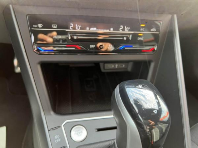 VOLKSWAGEN TAIGO R-Line  1.0 TSI 110cv DSG7 inclus Matrix LED IQ.LIGHT et Camera de recul + Roue de Secours