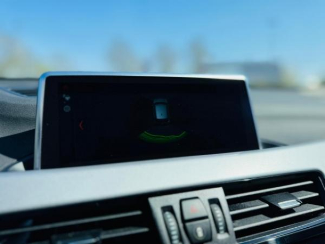 BMW X1 BUSINESS sDrive 18dA + Sellerie Cuir