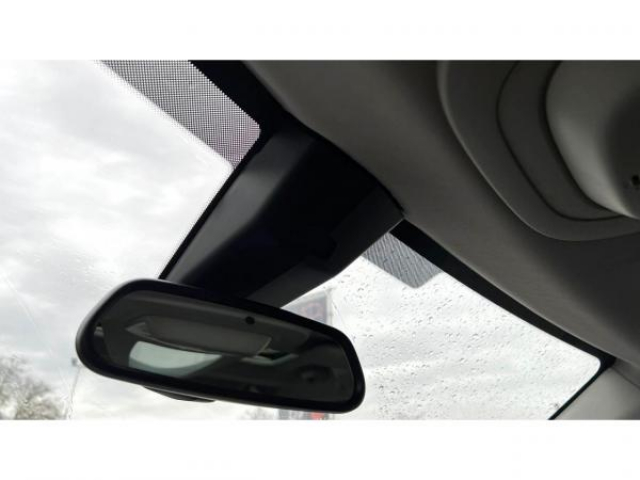 OPEL combo life Edition 1.5 CDTI 130cv + Toit Panoramique + Radars AV et AR + Affichage tête haute + RS