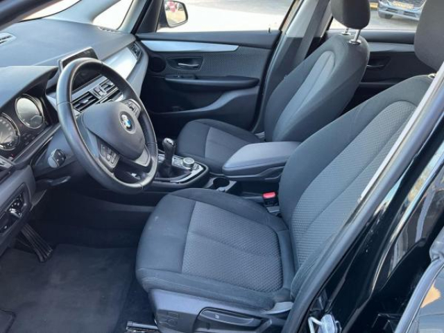 BMW serie 2 gran tourer Business 216d 116cv + Attelage
