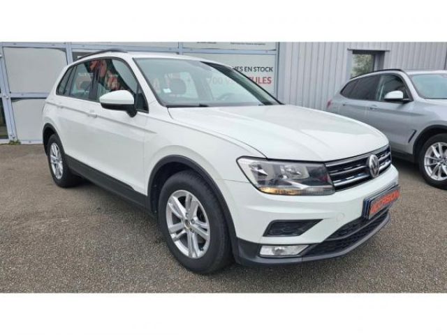 VOLKSWAGEN TIGUAN Trendline 2.0 TDI 150cv + Park Pilot + Climatisation automatique + Discover Media