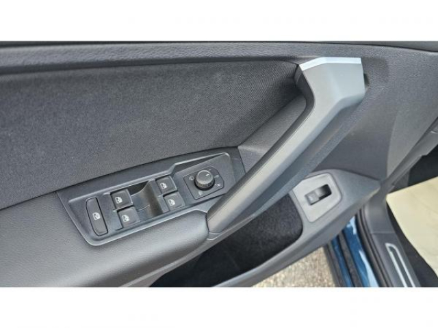 VOLKSWAGEN TIGUAN Elegance 2.0 TDI 150cv DSG7 inclus Toit Panoramique + LED Matrix + Keyless access