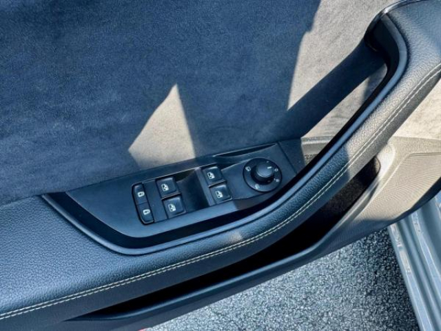 SKODA SUPERB COMBI Sportline 4x4 2.0 TDI 190cv DSG7 + Clim Tri-zone + Sièges av et ar chauffants + Volant Chauff