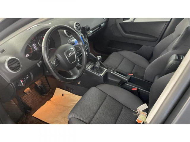 AUDI A3 SPORTBACK Ambition SportBack 1.6 TDI 105cv