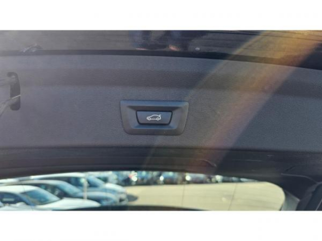 BMW SERIE 1 Advantage Pack Business 116d + Navigation Pro + Attelage Amovible