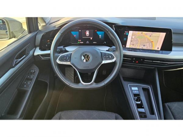 VOLKSWAGEN Golf SW LIFE 2.0 TDI 150cv DSG7 + Caméra de recul + Park Assist