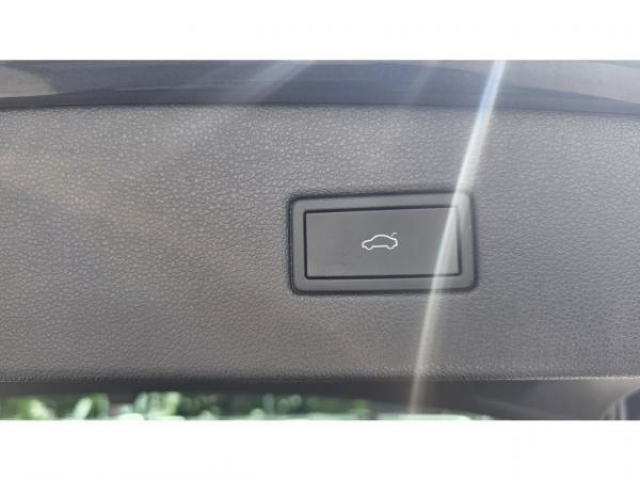 VOLKSWAGEN TIGUAN Elegance 2.0 TDI 150cv DSG7 inclus Toit Panoramique + LED Matrix + Keyless access
