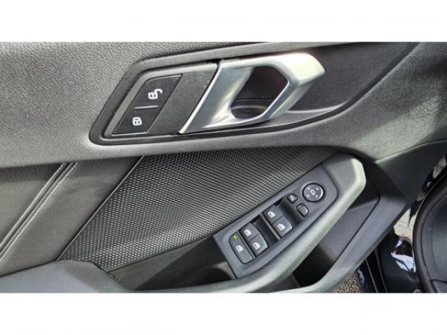 BMW SERIE 1 Advantage 116dA +Digital cockpit pro + Vitre AR teinte + Radar AV et AR + Regulateur + Ja16