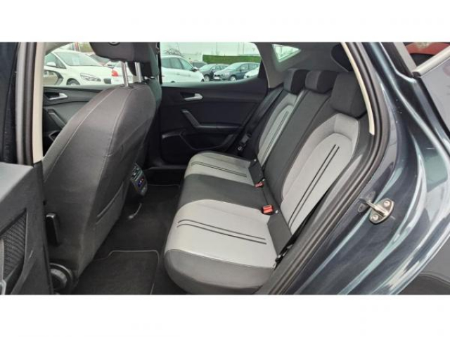 SEAT LEON Style 2.0 TDI 115cv + Full Link Carplay + Park Assist + Vitre AR surteinte