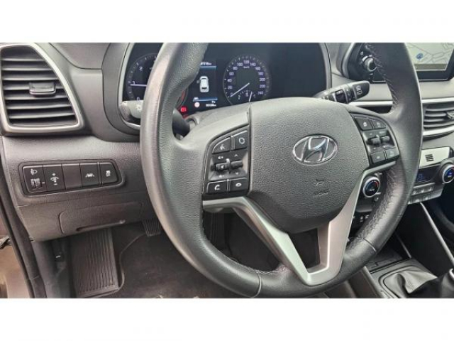 HYUNDAI TUCSON INTUITIVE 1.6 CRDi Hybrid 48V 115cv + Sièges avant chauffants