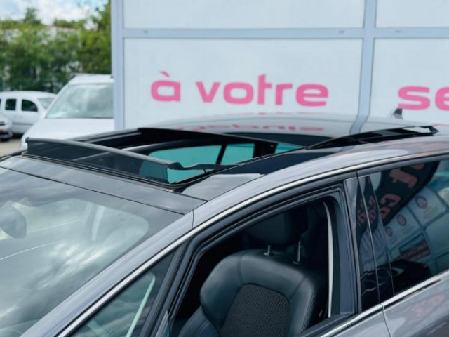 RENAULT ESPACE Intens 2.0 BluedCi 200cv EDC Pack 7 Places+Toit ouvrant panoramique+Attelage+Pack Hiver
