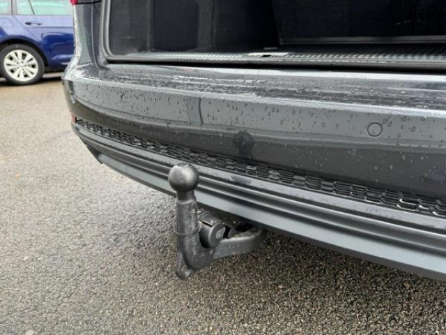 AUDI A4 AVANT S line 2.0 TDI 150cv S-tronic + TOIT PANO + Bang & Olufsen + CAMERA DE RECUL + ATTELAGE ELEC