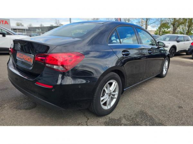 MERCEDES CLASSE A BERLINE Business Line180D BV 8G-DCT + CAMERA DE RECUL + CARPLAY