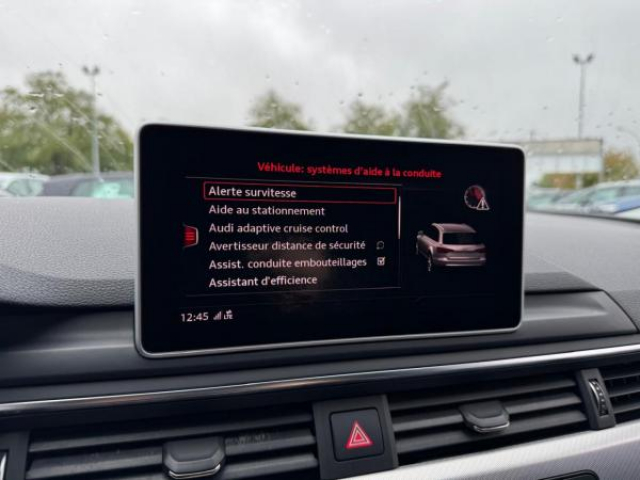 AUDI A4 AVANT S line 2.0 TDI 150cv S-tronic + TOIT PANO + Bang & Olufsen + CAMERA DE RECUL + ATTELAGE ELEC