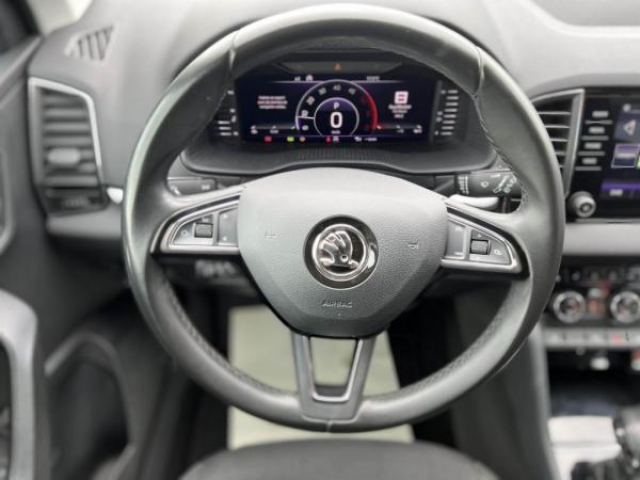 SKODA KAROQ Ambition 1.6 TDI 116cv DSG7 + Régulateur adaptatif + Sound system Canton + Virtual Cockpit