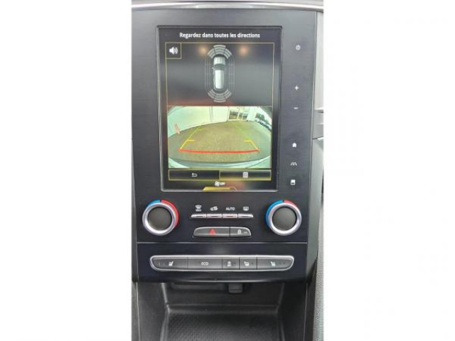 RENAULT Megane Estate Intens 1.5 BluedCi 115cv EDC + Bose + Toit pano + Attelage + Camera + Affichage tête haute