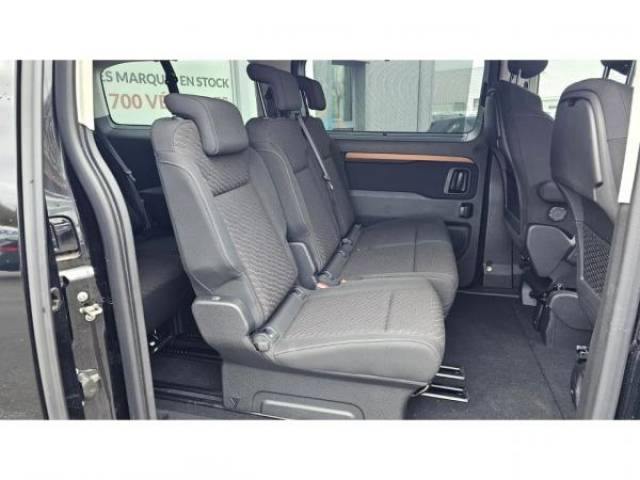 TOYOTA PROACE Verso Verso Long Dynamic 177cv 2.0 D-4D BVA 8places TVA RECUPERABLE PAS DE MALUS