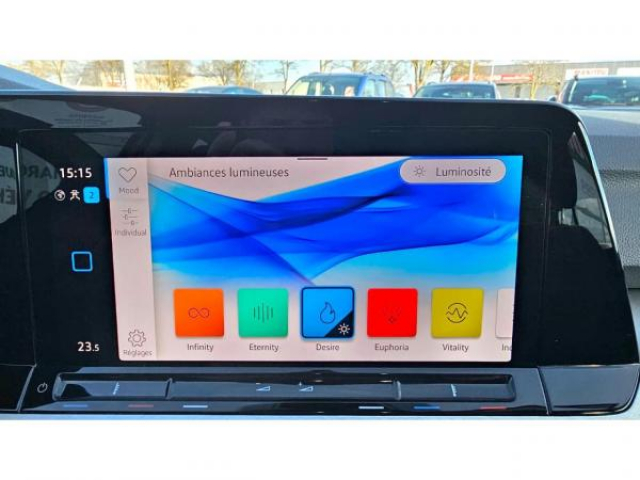 VOLKSWAGEN GOLF Life 2.0 TDI 116cv