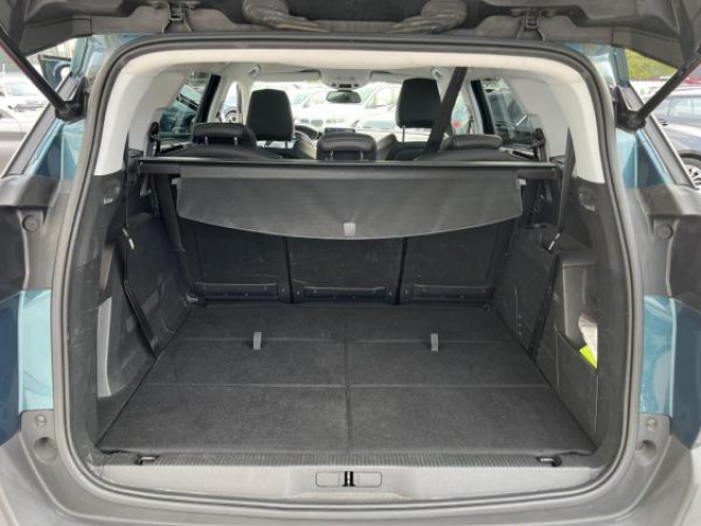 PEUGEOT 5008 Allure 1.5 BlueHDi 130cv