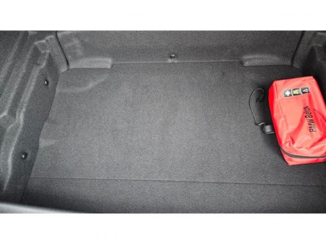 BMW SERIE 1 Advantage 116dA + Carplay + Radar AV et AR + Régulateur de vitesse + Ja16