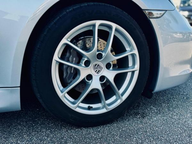 PORSCHE CAYMAN TYPE 981 2.7i PDK 275cv + Bi-Xénon + Sièges sport Cuir Alcantara chauffants