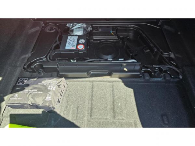 MERCEDES CLASSE A BERLINE Business Line 180D 7G-DCT + Pack navigation