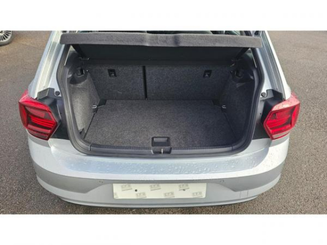 VOLKSWAGEN POLO Confortline 1.6 TDI 95cv DSG7 + Radar AV et AR + Détecteur Angle mort + Antibrouillard AV