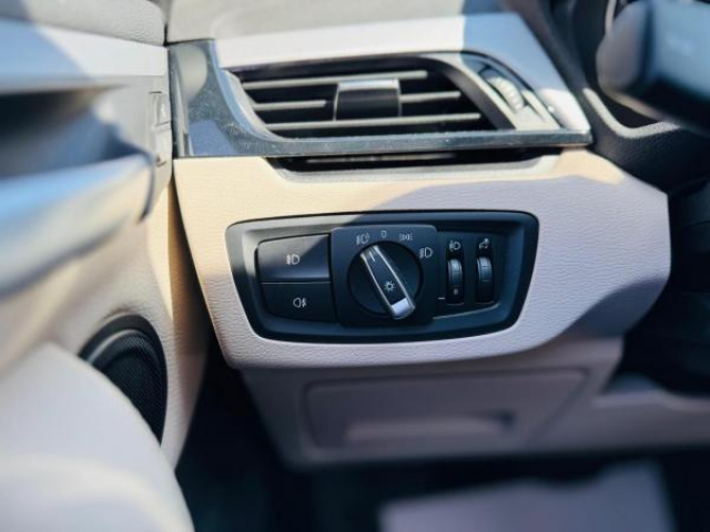 BMW X1 BUSINESS sDrive 18dA + Sellerie Cuir