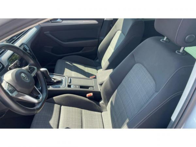 VOLKSWAGEN Passat SW STYLE 1.6 TDI 120cv DSG 7