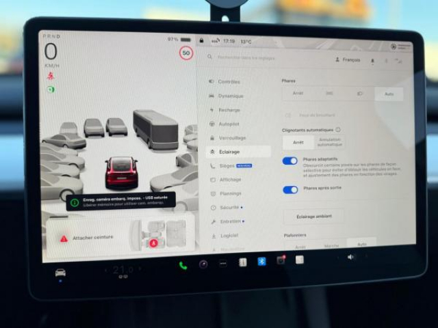 TESLA MODEL Y Propulsion MY2022 + Intérieur Premium noir et blanc + TVA Recuperable