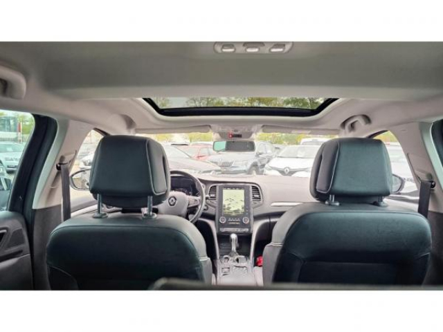 RENAULT Megane Estate Intens 1.5 BluedCi 115cv EDC + Bose + Toit pano + Attelage + Camera + Affichage tête haute