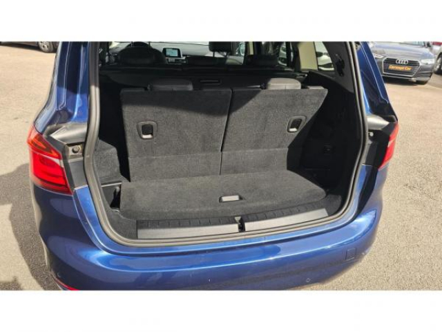 BMW serie 2 gran tourer Design 216d 7 places + Cuir + Sieges AV Chauffants + Carplay