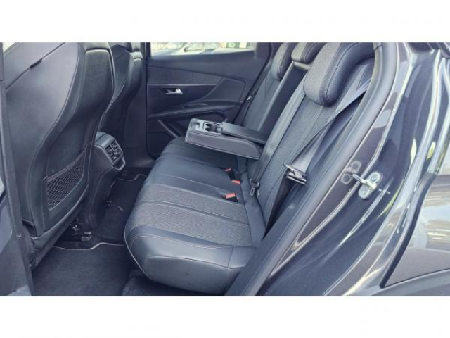 PEUGEOT 3008 GT Line 1.5 BlueHDi 130cv EAT8 + Advanced Grip Control + Pack city 2 + Pack Drive Assist