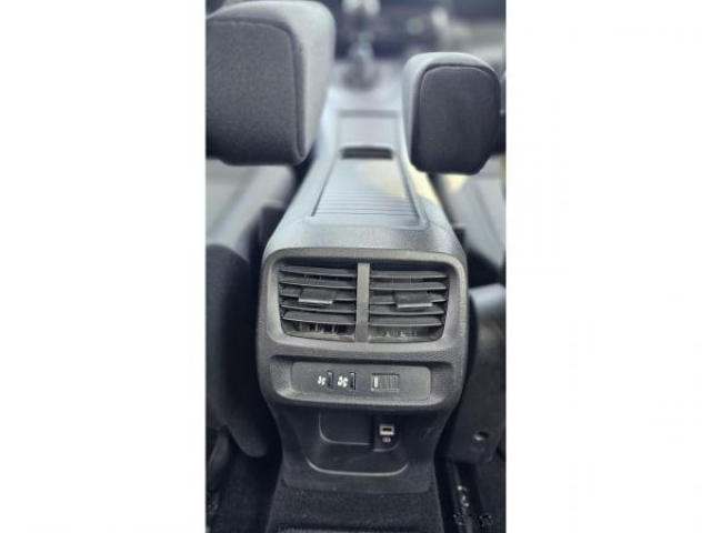 PEUGEOT RIFTER ALLURE 1.5 BlueHDi 130cv + Grip Control + Attelage + Navigation