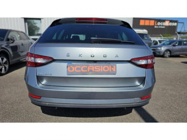 SKODA SUPERB COMBI BUSINESS 1.6 TDI 120cv DSG7 + Sellerie Cuir + Sièges avant chauffants + Roue de secours