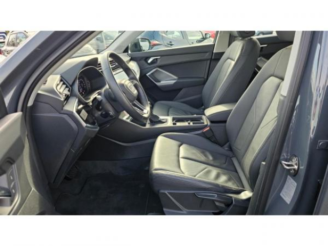 AUDI Q3 35 TDI 150cv S-tronic + Sellerie Cuir + Sieges AV Chauff + Virtual Cockpit + Hayon Elec + RS
