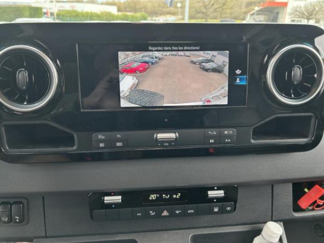 HYMER ML-T HYMER 570 4x4 V6 3.0l 419 CDi 190 CV BVA 7G-TRONIC TVA RECUPERABLE