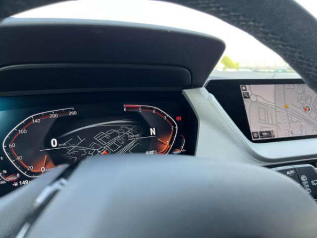 BMW SERIE 1 Advantage Pack Business 116d + Navigation Pro