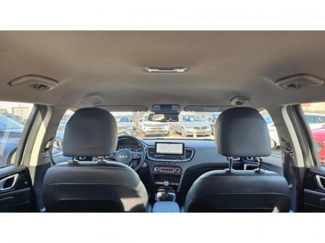 KIA CEED SPORTSWAGON 1.6 CRDi MHEV 136cv PULSE