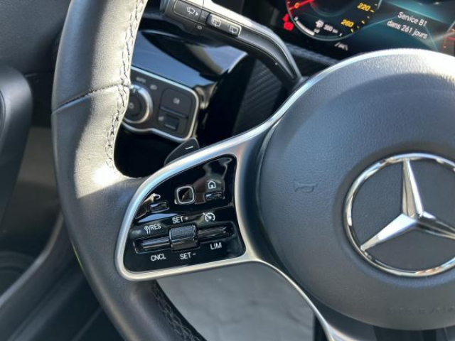 MERCEDES CLASSE A Business Line 2L 180D  8G-DCT + CAMERA DE RECUL