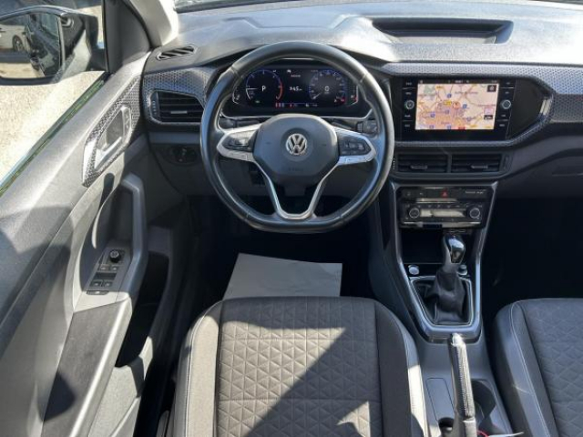 VOLKSWAGEN T-CROSS STYLE 1.6 TDI 95cv DSG7 + Pack LED + Camera de recul + Sieges AV Chauffants